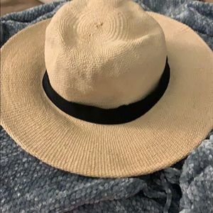 Zara straw hat 👒